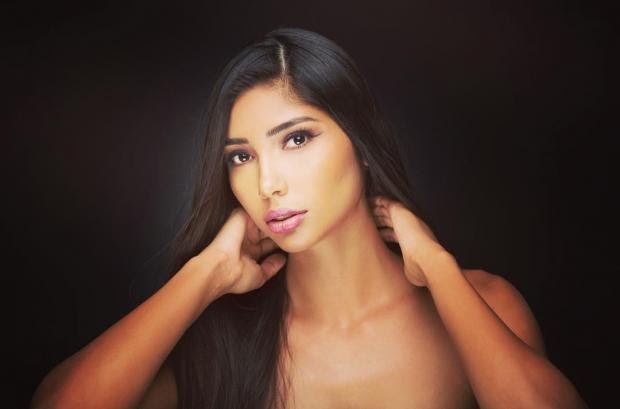 pretty Dominican woman